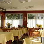 Baia Blu Отель