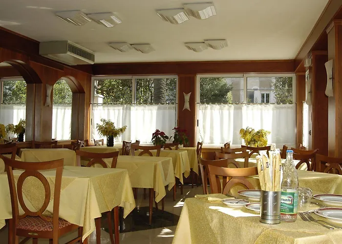 Hotell Baia Blu Alassio