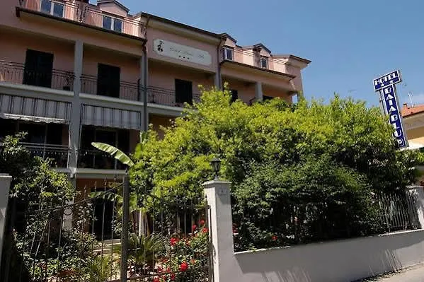Baia Blu Hotell Alassio